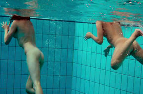 Lesbian underwater